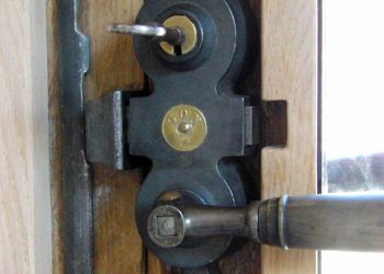 Restored original lock by B3KM EcoDesign