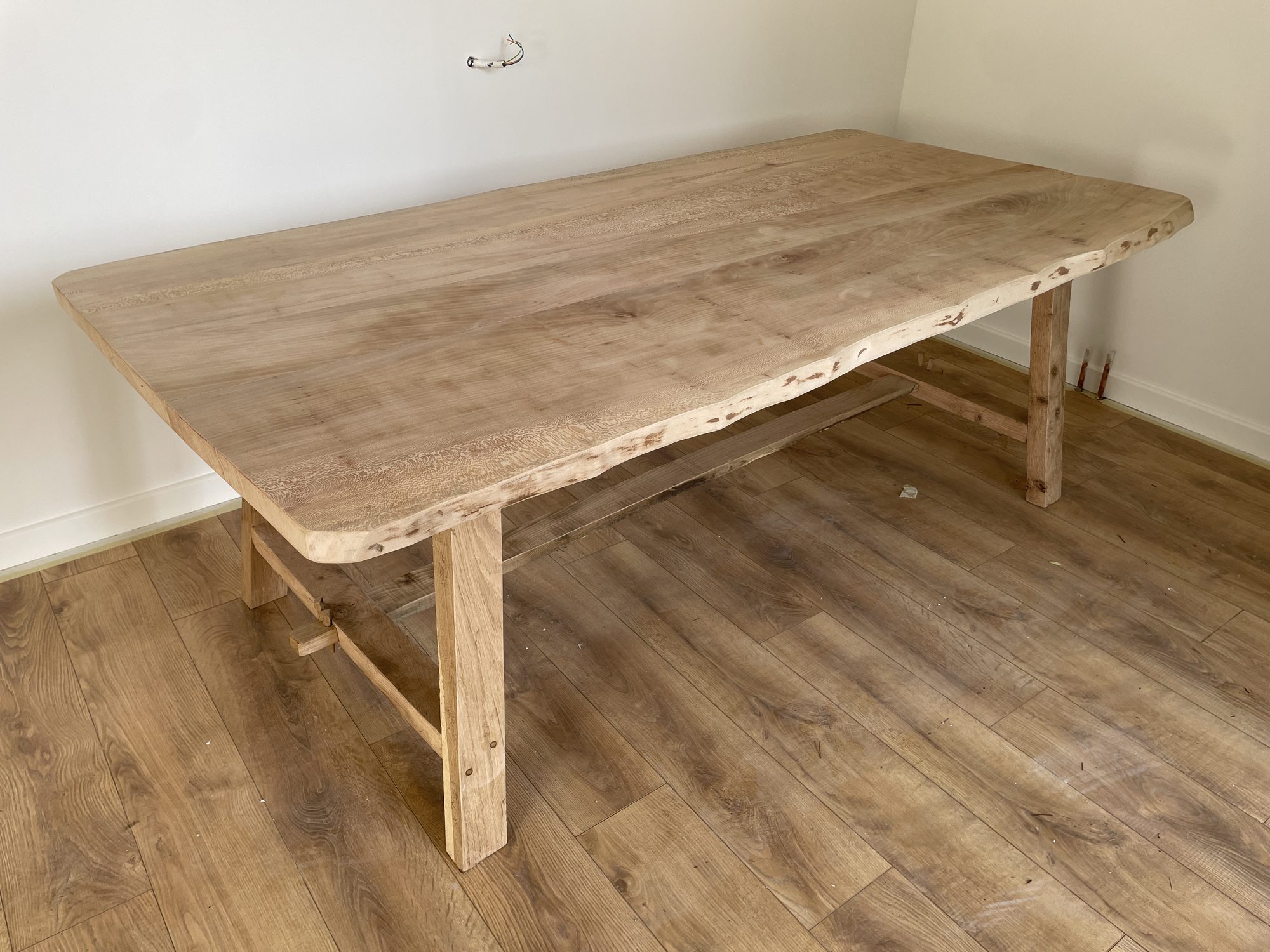Oak trestle table by B3KM EcoDesign