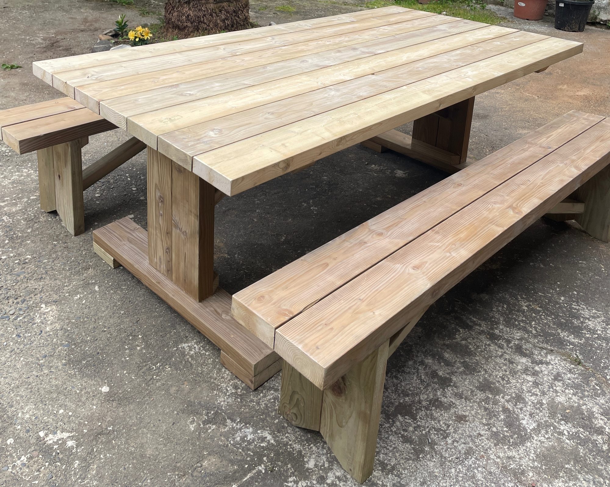 Outside table with matching benches by B3KM EcoDesign